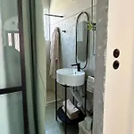 The Lassis 15 House 阿尔戈斯托利翁