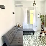 The Lassis 15 House 阿尔戈斯托利翁
