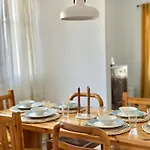 The Lassis 15 House 阿尔戈斯托利翁