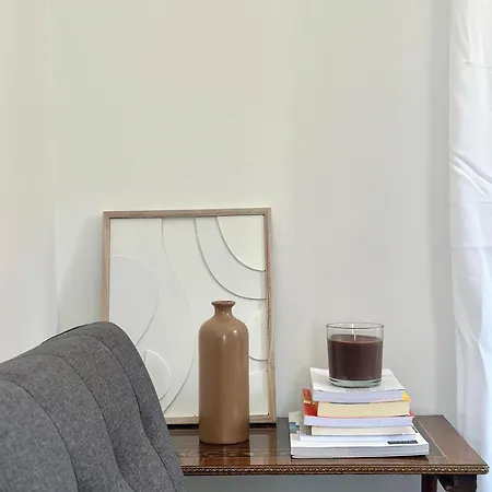 The Lassis 15 House Apartment