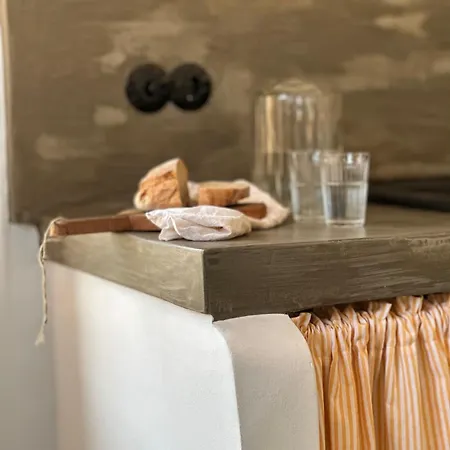 The Lassis 15 House דירה *