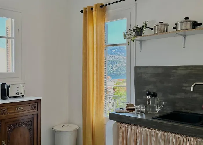 Apartament The Lassis 15 House